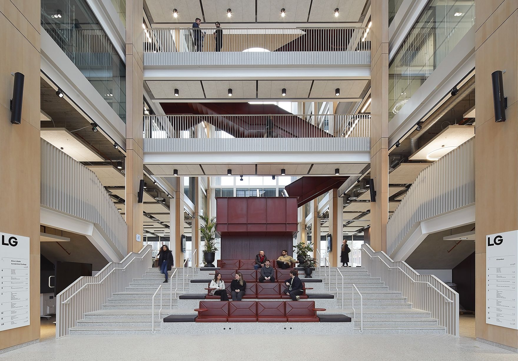 City Hall Faulknerbrowns Architects Sunderland Bco Awards Best Corporate Workplace Lh